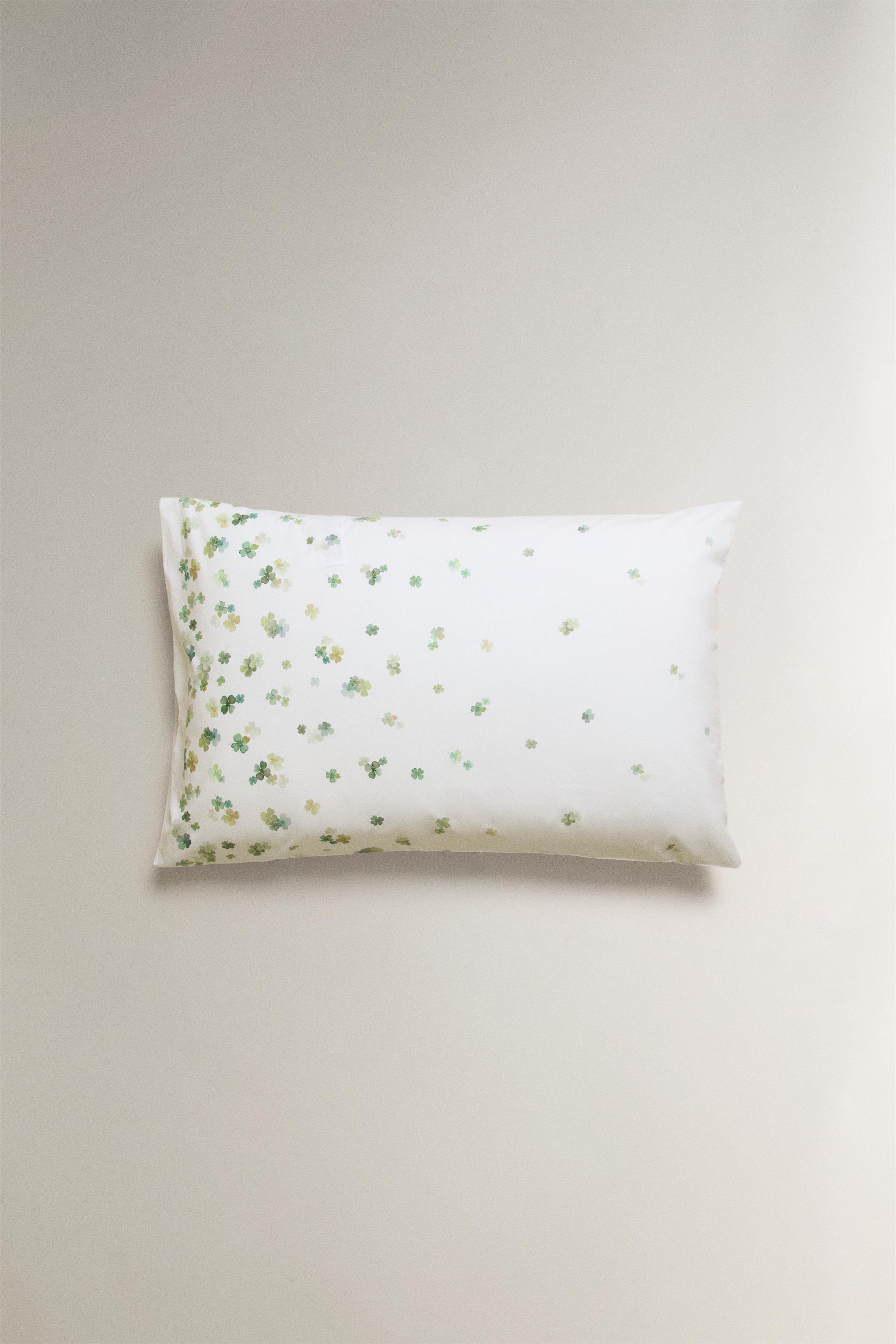 PERCALE COTTON PILLOWCASE WITH CLOVER DESIGN